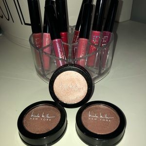 Nicole Miller Makeup Bundle✨